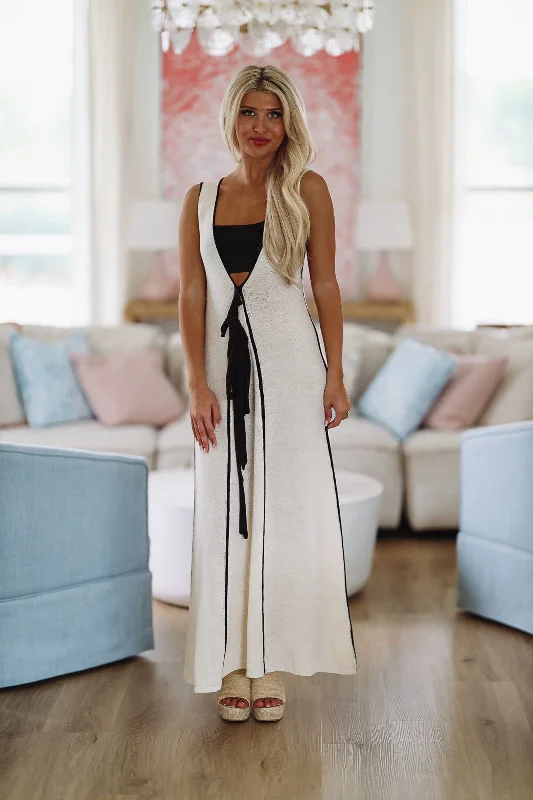 Cruise to Bermuda Maxi Dress - Cream and Black