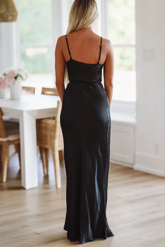 Dress It Well Maxi Gown Dress - Black