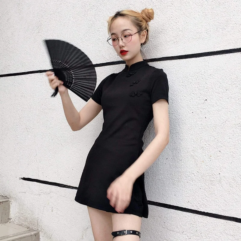 Women's Black Cheongsam Dress With Short